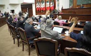 Congreso de Sinaloa convoca a sesión extraordinaria este domingo; analizarán nueva licencia de Rocha