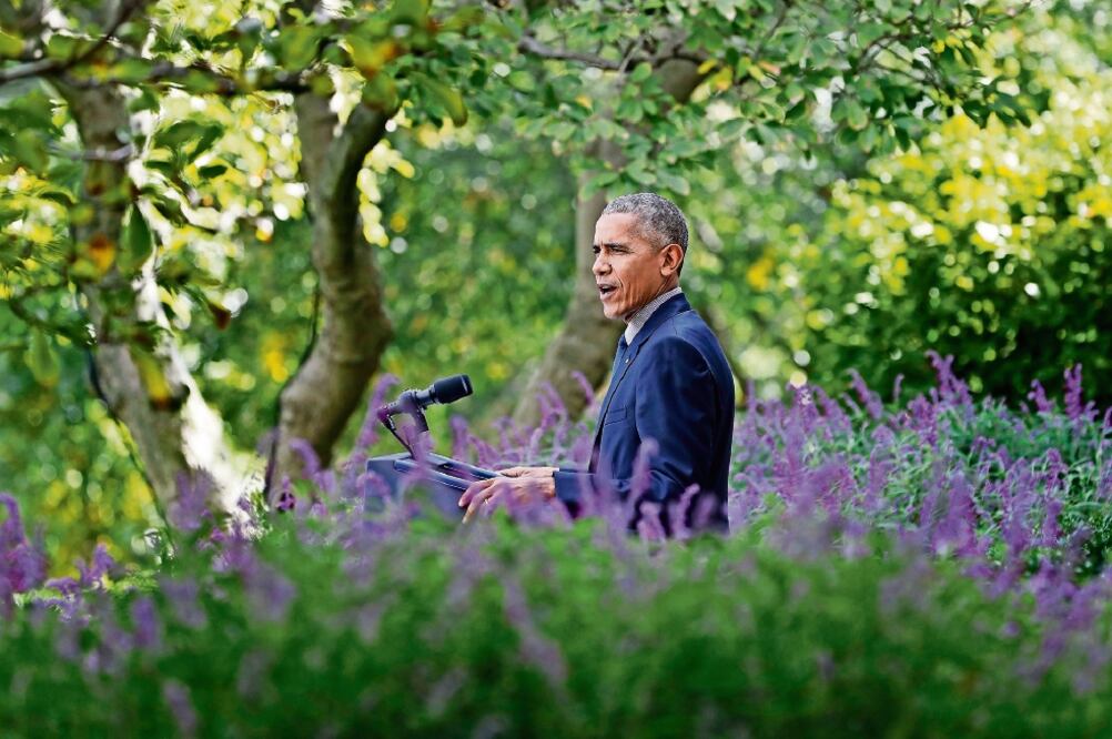 El presidente Barack Obama, durante una conferencia en el Jardín de las Rosas de la Casa Blanca, donde expresó su beneplácito ayer por la próxima entrada en vigor del Acuerdo de París (CAROLYN KASTER. AP)