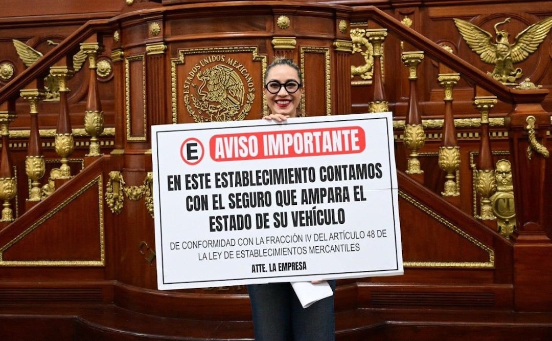 El Congreso de la Ciudad de México aprobó una reforma para que estacionamientos públicos informen si cuentan con seguro que cubra robos o daños en autos. | Foto: Especial.