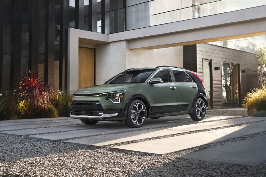 Es el crossover híbrido pequeño de KIA en México.