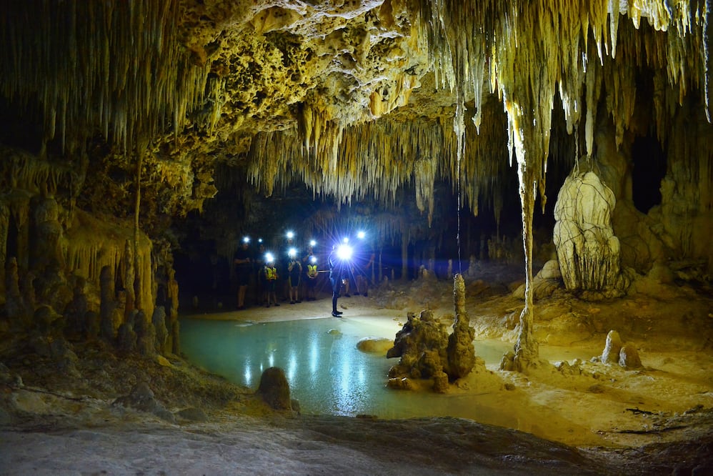 La red de cavernas de Río Secreto se encuentran a 25 metros de profundidad. (Foto: Cortesía Río Secreto)