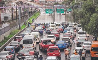 Lluvias dejan caos al oriente y sur de CDMX