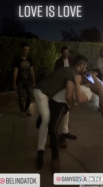 Belinda ofreció una serenata en nombre del amor y todo quedó grabado