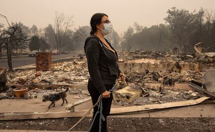 Humo de incendios en EU pueden hacer más vulnerables a personas contra el Covid-19