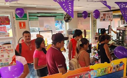 Huracán "Otis": Oxxo reabre primer tienda en Acapulco