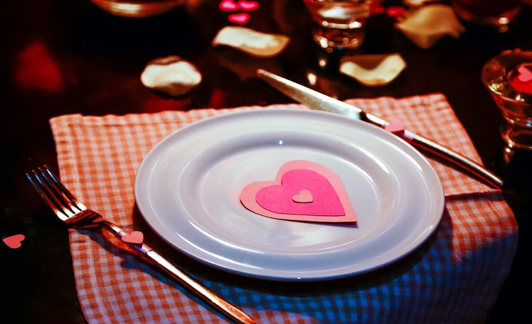 Cena romántica. Foto: Pixabay 