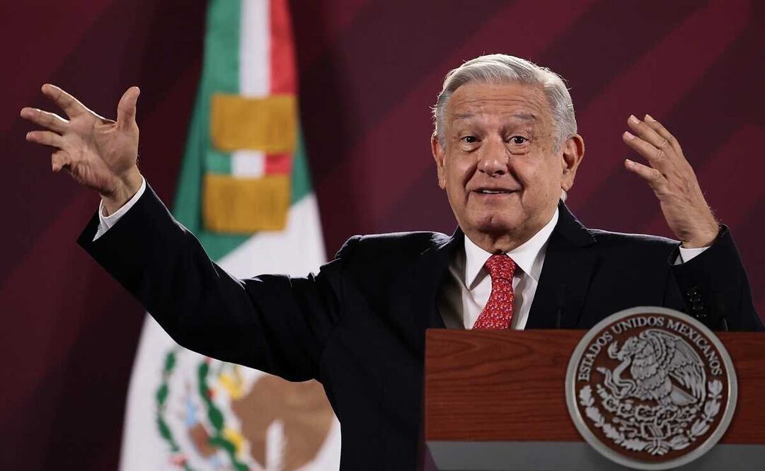 En el Salón Tesorería, López Obrador volvió a lanzarse contra el ministro de la Corte, Luis María Aguilar. Foto: EFE