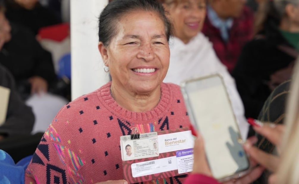 Entregan 57 mil tarjetas de la “Pensión Mujeres Bienestar” en Guanajuato (06/01/2025). Foto: Especial
