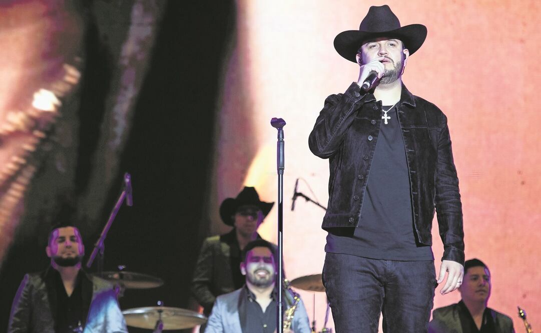 En la Plaza de las Estrellas, dentro de la televisora, se colocará la red carpet, donde desfilarán artistas como Edén Muñoz. Foto: 