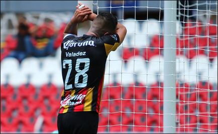 Ismael Valadez sufre robo en el aeropuerto