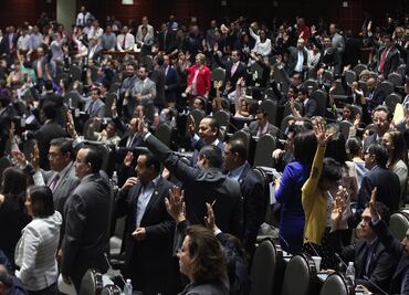 PRI propone reducir a 18 edad mínima para ser diputado