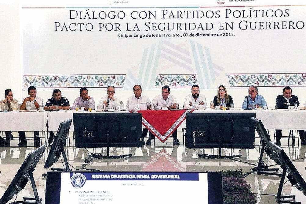 Los integrantes del comité directivo estatal del PRD, así como sus diputados locales y alcaldes, resaltaron la necesidad de procesar a quienes cometenilícitos