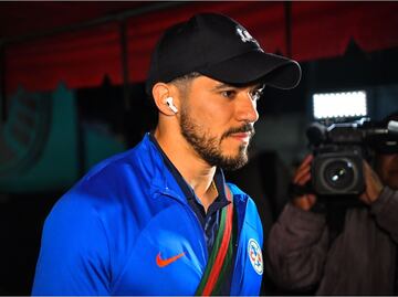 Henry Martín cancela visita a programa tras derrota ante Pumas