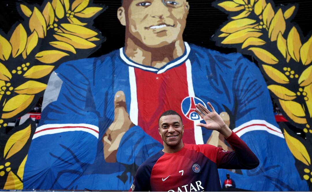 Mbappé es despedido del PSG con un espectacular tifo FOTO: AFP