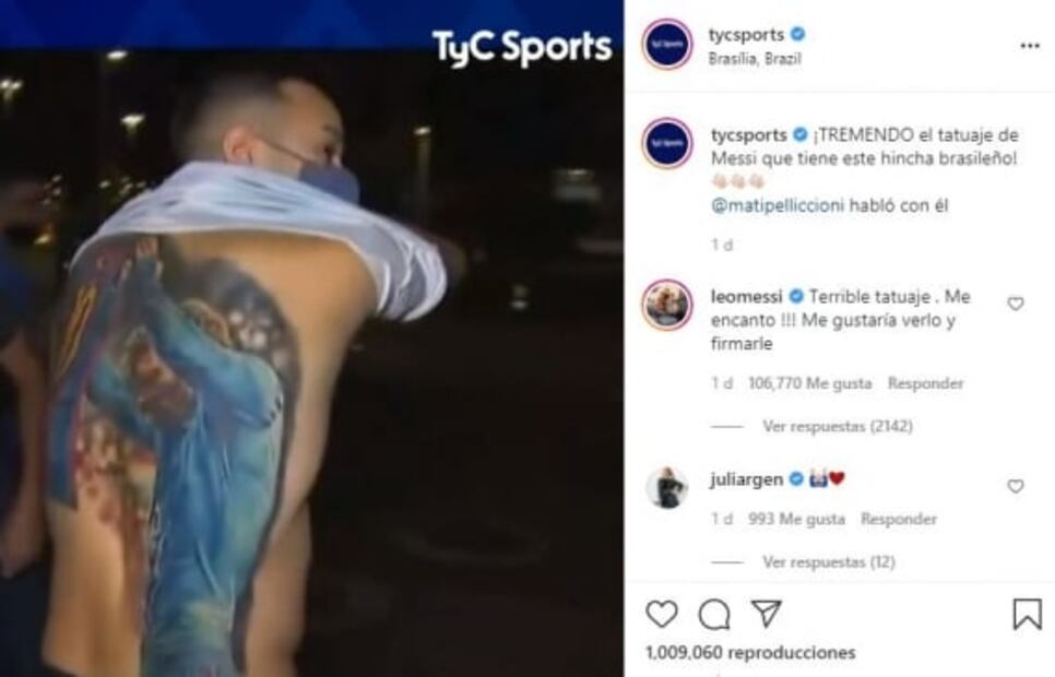 Messi, maravillado con el tatuaje de un aficionado brasileño