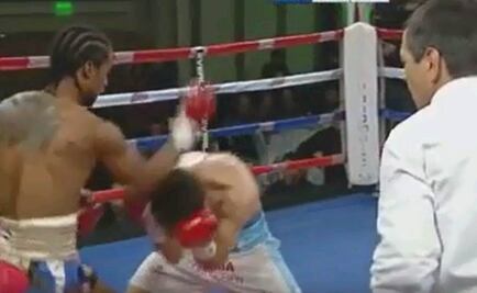 Boxeador simula nocaut 