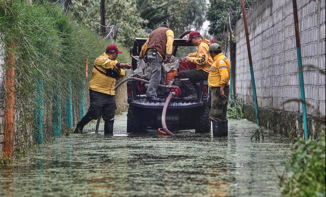 Inundación en el pueblo de San Francisco Caltongo, Xochimilco. Foto: Gabriel Pano/EL UNIVERSAL