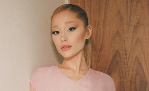 Ariana Grande arremete contra Trump por usar una de sus canciones en un video contra las mujeres trans