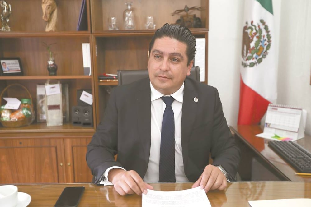 Endurecimiento. José Antonio García propuso agravar la penalidad en el delito de robo de teléfonos móviles hasta 8 años de prisión. Foto/JORGE ALVARADO. EL UNIVERSAL