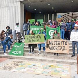 Investigan a más de 2 mil por el delito de aborto en el país 