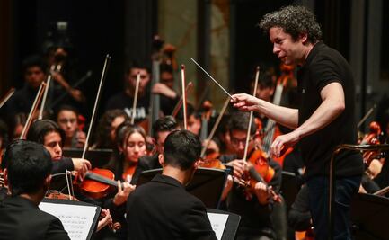 Gustavo Dudamel se reúne con jóvenes músicos en Bellas Artes 