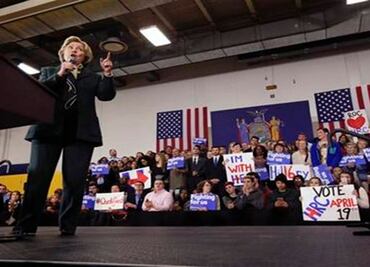 Clinton likens Trump wall plan to 'SNL' skit