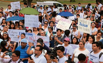 Escala violencia; cinco policías, entre asesinados