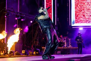 Reggaetón en estado puro: el Flow Fest convierte el Autódromo en su catedral con Lunay, Fuentes Prod y El Malilla