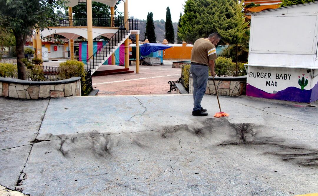 Ceniza del Popocatépetl afecta ocho municipios de Puebla. Foto: Omar Contreras