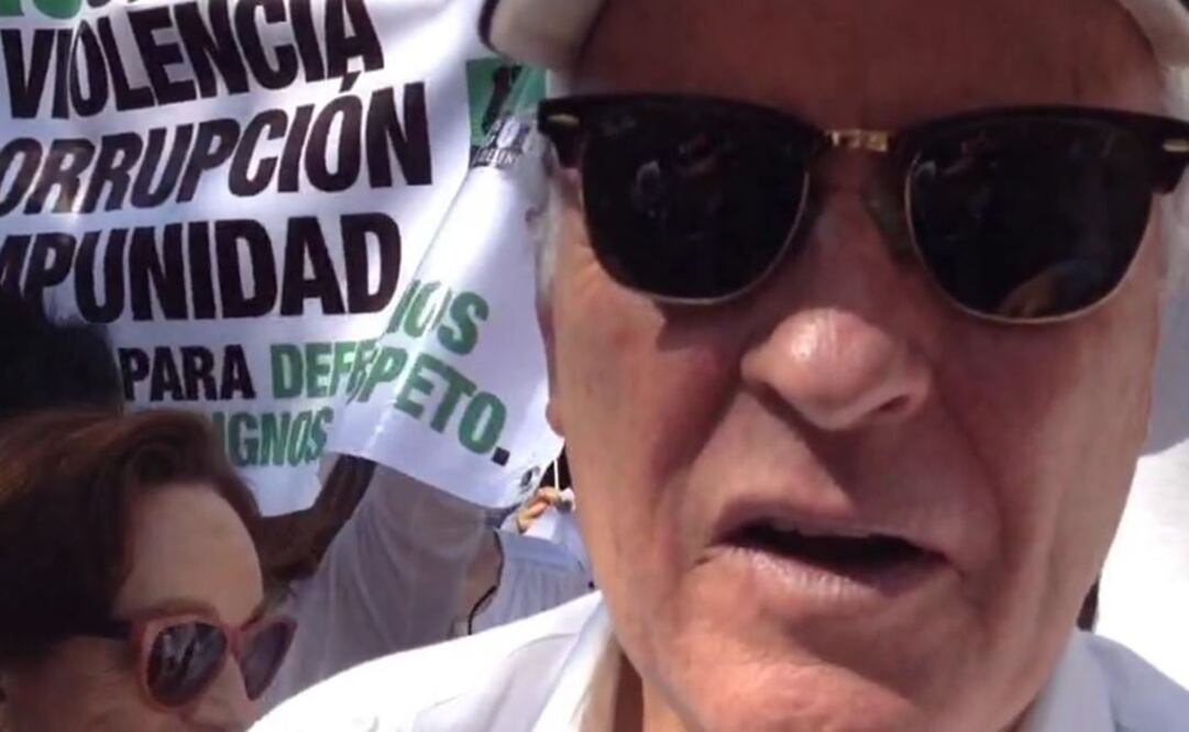 Asiste Alejandro Martí a marcha contra Trump