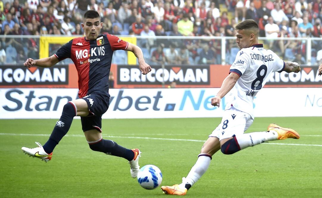 Johan Vásquez en el último partido del Genoa de la temporada 2021/2022 - FOTO: AP