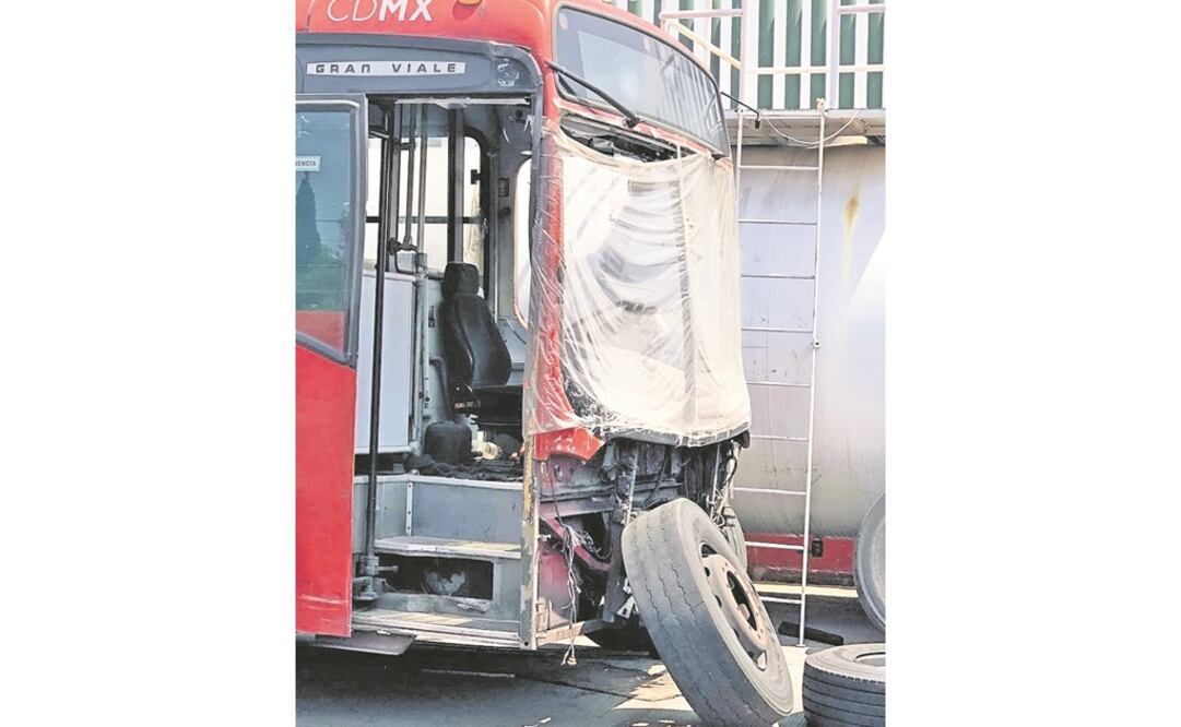 Integrantes de la empresa COPSA afirman que tienen problemas para operar y sustituir 15 autobuses, número que deben cubrir obligatoriamente. /ESPECIAL