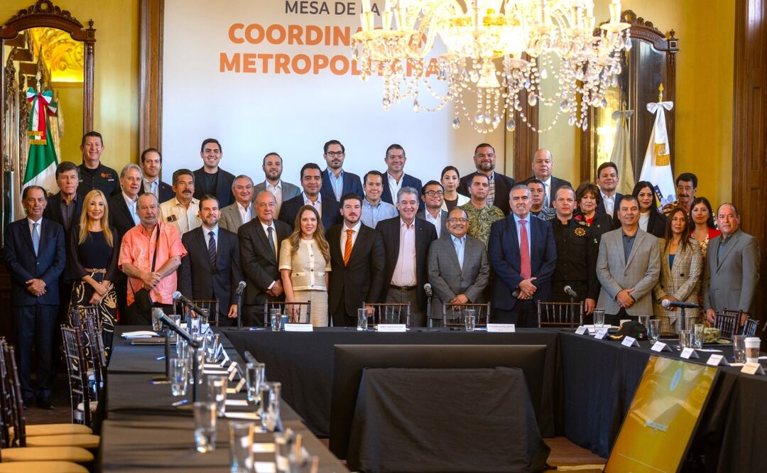 “La contaminación no tiene color, la inseguridad tampoco”; Andrés Mijes llama a superar diferencias partidistas para beneficio de Nuevo León. Foto: Especial