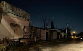 Nuevo apagón nocturno deja zonas de Mérida sin luz; realizan bloqueo para reclamar restablecimiento del servicio