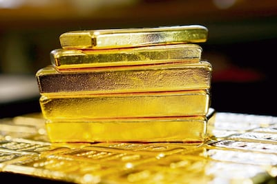 Precio del oro marca un nuevo máximo, llega a los 2 mil 150 dólares