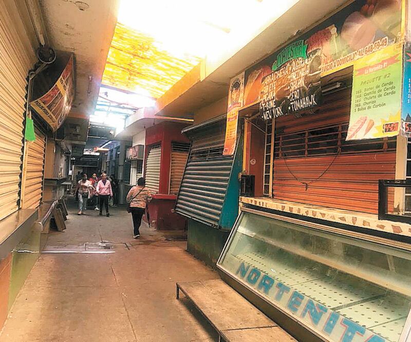 En últimos días en el mercado local han sido asesinados dos carniceros, detallan vendedores. XÓCHITL ÁLVAREZ. EL UNIVERSAL