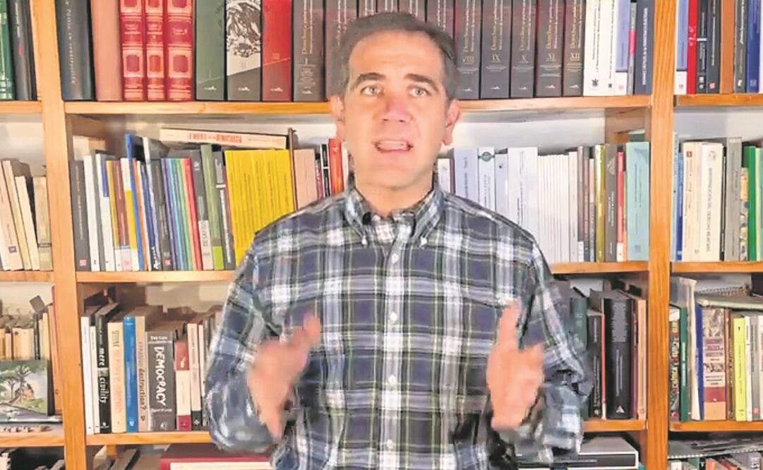 Lorenzo Córdova Vianello detalló que el INE realizará una campaña para promover la participación de los ciudadanos en la revocación de mandato y destacó que es la única instancia autorizada para hacerlo. Foto: Tomada de video.