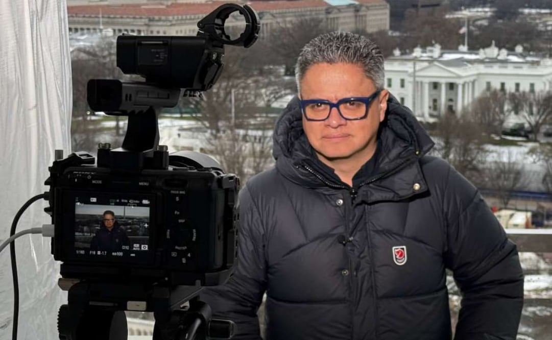 Ariel Moutsatsos, corresponsal y Jefe del Buró de N+ en Estados Unidos (Televisa Univisión), cubrió en vivo el atentado contra Donald Trump durante la cena de corresponsales en la Casa Blanca. Foto: Cortesía