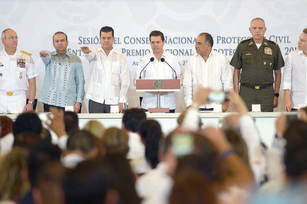 Enrique Peña Nieto inauguró la Nueva Terminal del Aeropuerto Internacional de Acapulco, que requirió una inversión de poco más de 600 millones de pesos y generó durante su construcción más de mil 300 empleos. Foto: PRESIDENCIA