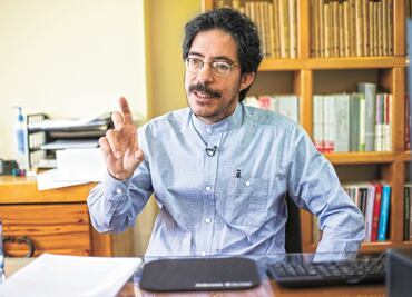 Tras polémica, Pedro Salmerón causa baja de la 4T