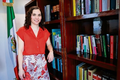 La Cofece evaluará a largo plazo la compra de  plantas a Iberdrola