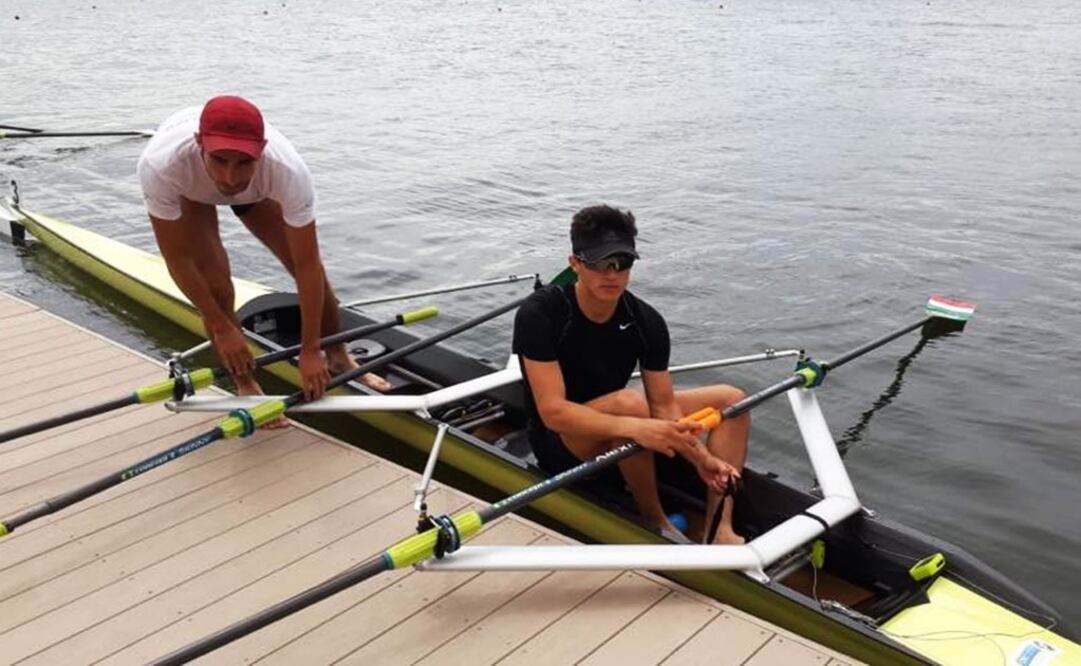 The rowers practicing – Photo: Taken from Asociación Mexicana de Remo A.C.'s Facebook page
