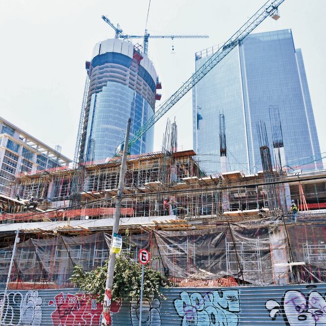 En la zona donde se construye el complejo se requiere un estudio del número de individuos arbóreos que podrían crecer ahí, dice la jefa de Gobierno. HUGO GARCÍA. EL UNIVERSAL