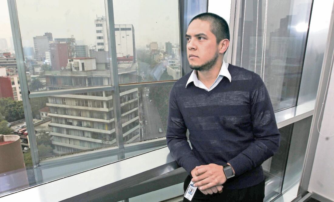 Abisaí Villalobos perdió a su esposa y a su hija como consecuencia de un diagnóstico tardío (GERMÁN GARCÍA. EL UNIVERSAL)