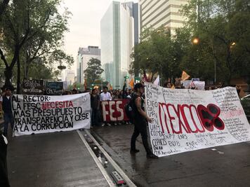 Concluye mitin y "Marcha del Silencio" en el Zócalo