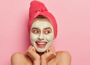 Elimina 20 años de tu rostro usando esta mascarilla casera con colágeno natural