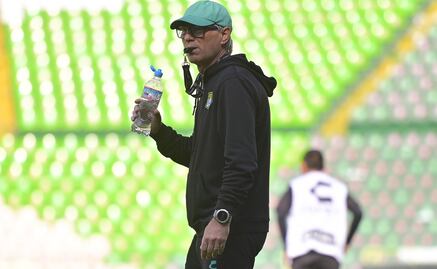 Ariel Holan, el entrenador que no jugó futbol y que puede ser campeón de la Liga MX