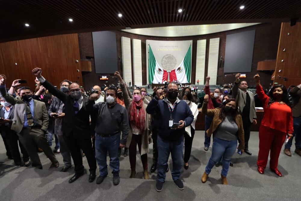 Periodistas que cubren la Cámara de Diputados. Foto: Cortesía