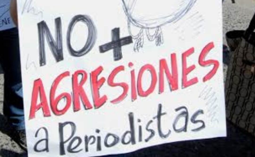 Los hoy vinculados a proceso desapoderaron al comunicador del botón de pánico que le proporcionó el Mecanismo Federal de Protección para Personas Defensoras de Derechos Humanos y Periodistas / Foto: Archivo EL UNIVERSAL