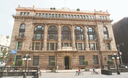 Evitaremos que inflación sea un impuesto en 2022: Banxico